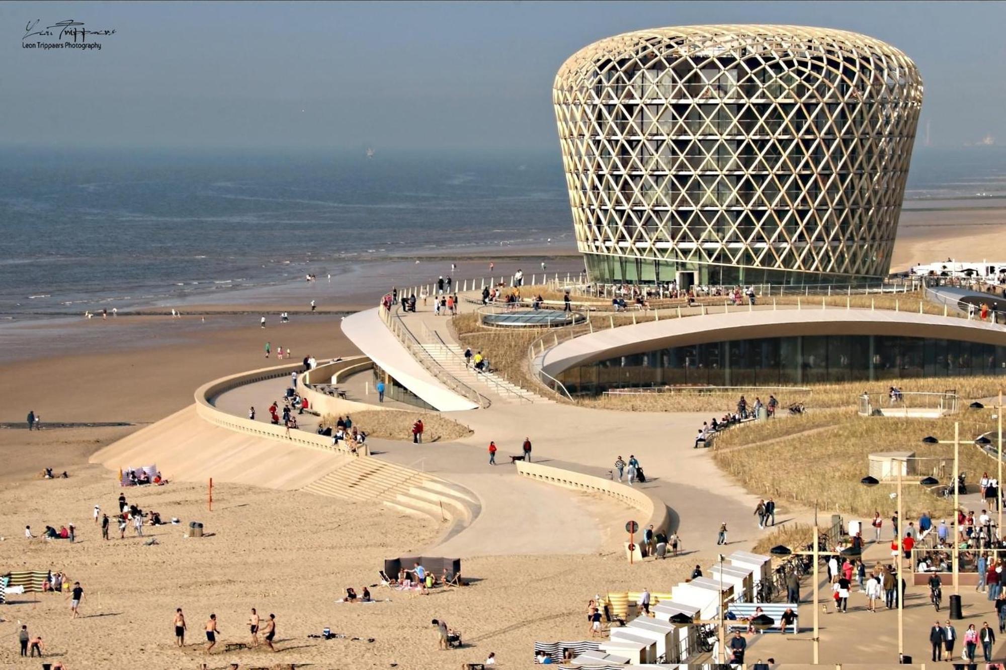 Apartamento Met De Voeten In De Zee